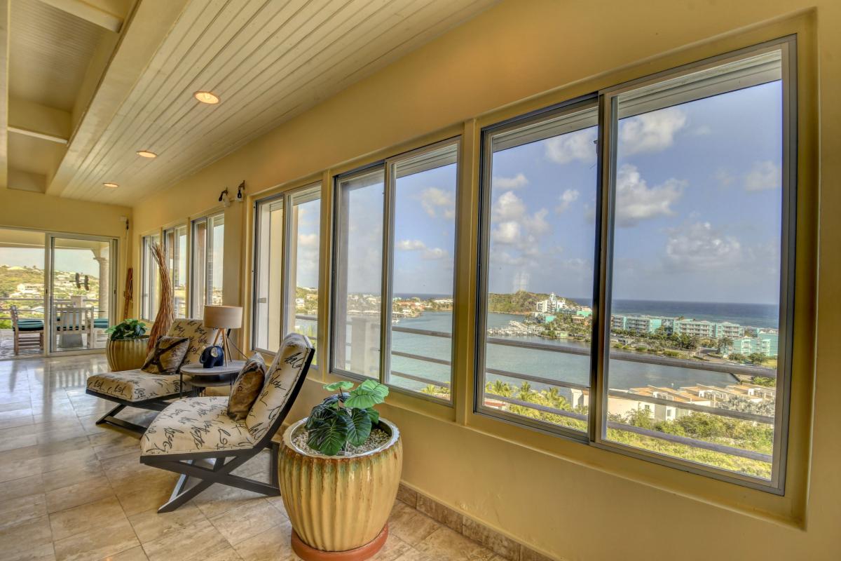8.Location villa piscine vue mer Oyster Pond Saint Martin_salon